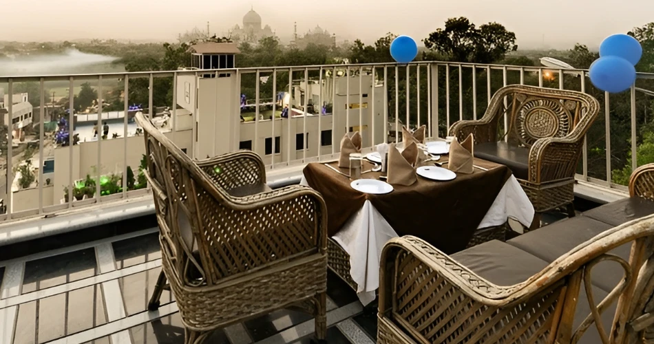 10 Best Restaurants in Agra, India