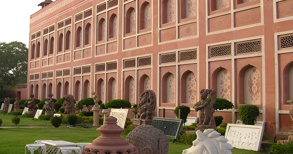 10 Best Attractions in Agra